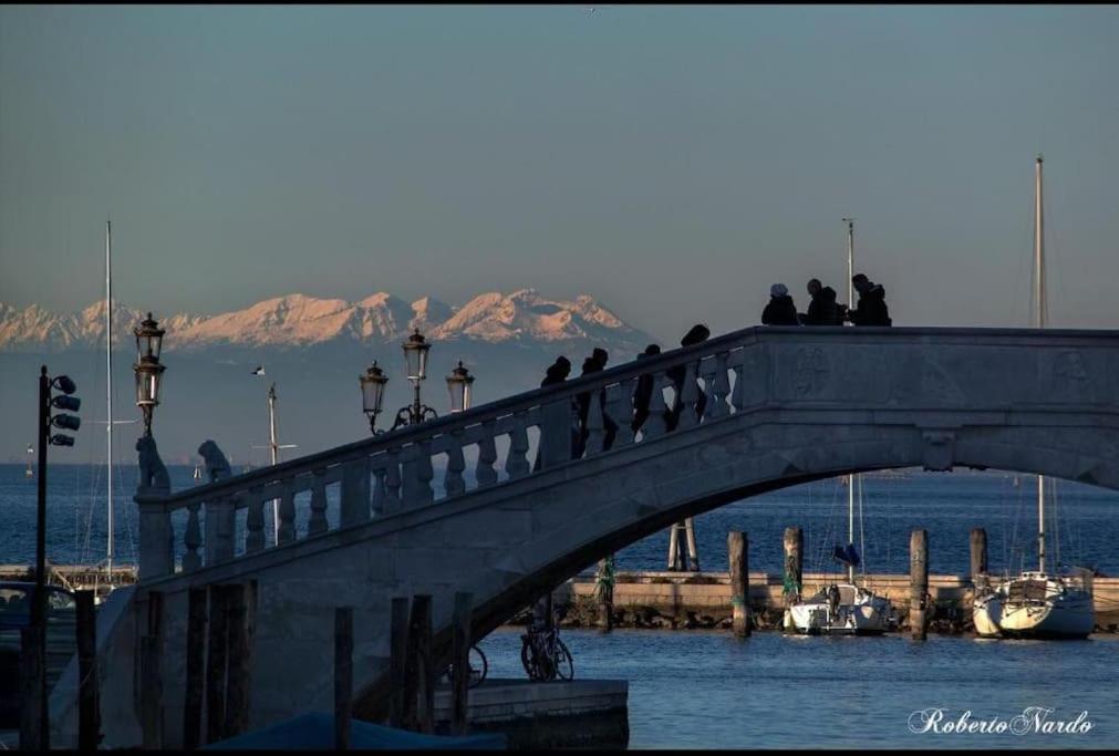 Casa Manuela Non Turisti Ma Ospiti Apartman Chioggia Kültér fotó