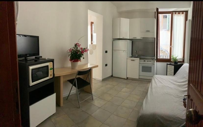 Casa Manuela Non Turisti Ma Ospiti Apartman Chioggia Kültér fotó
