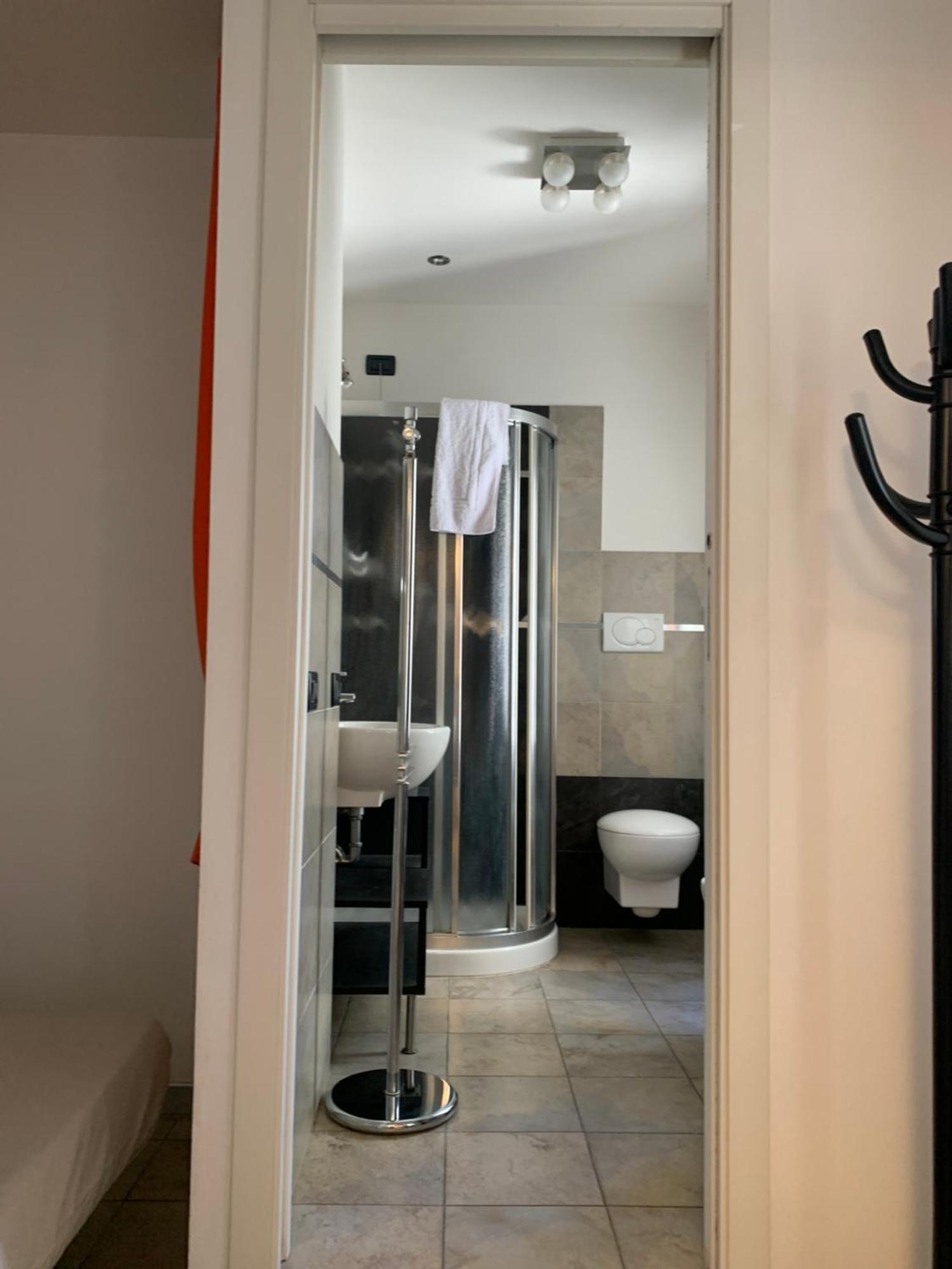 Casa Manuela Non Turisti Ma Ospiti Apartman Chioggia Kültér fotó