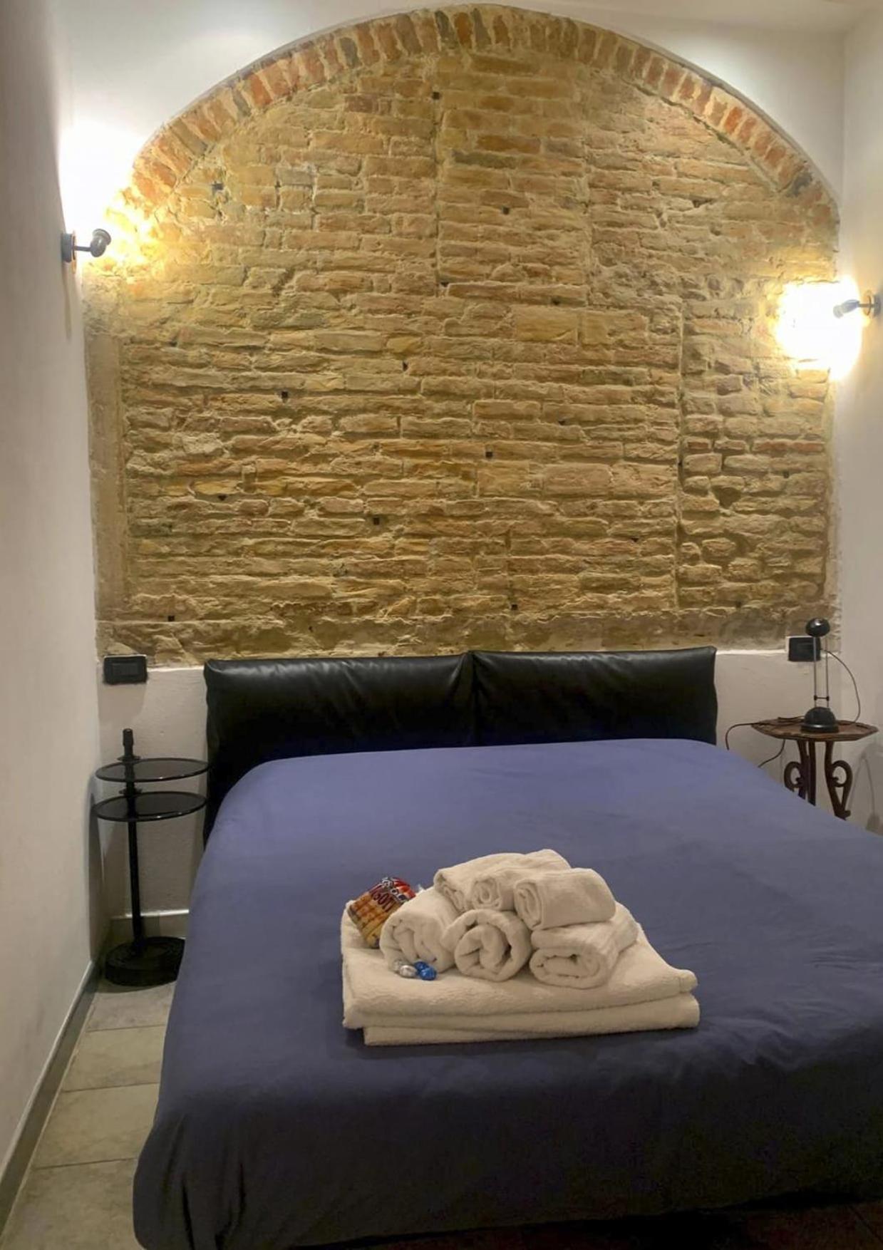 Casa Manuela Non Turisti Ma Ospiti Apartman Chioggia Kültér fotó